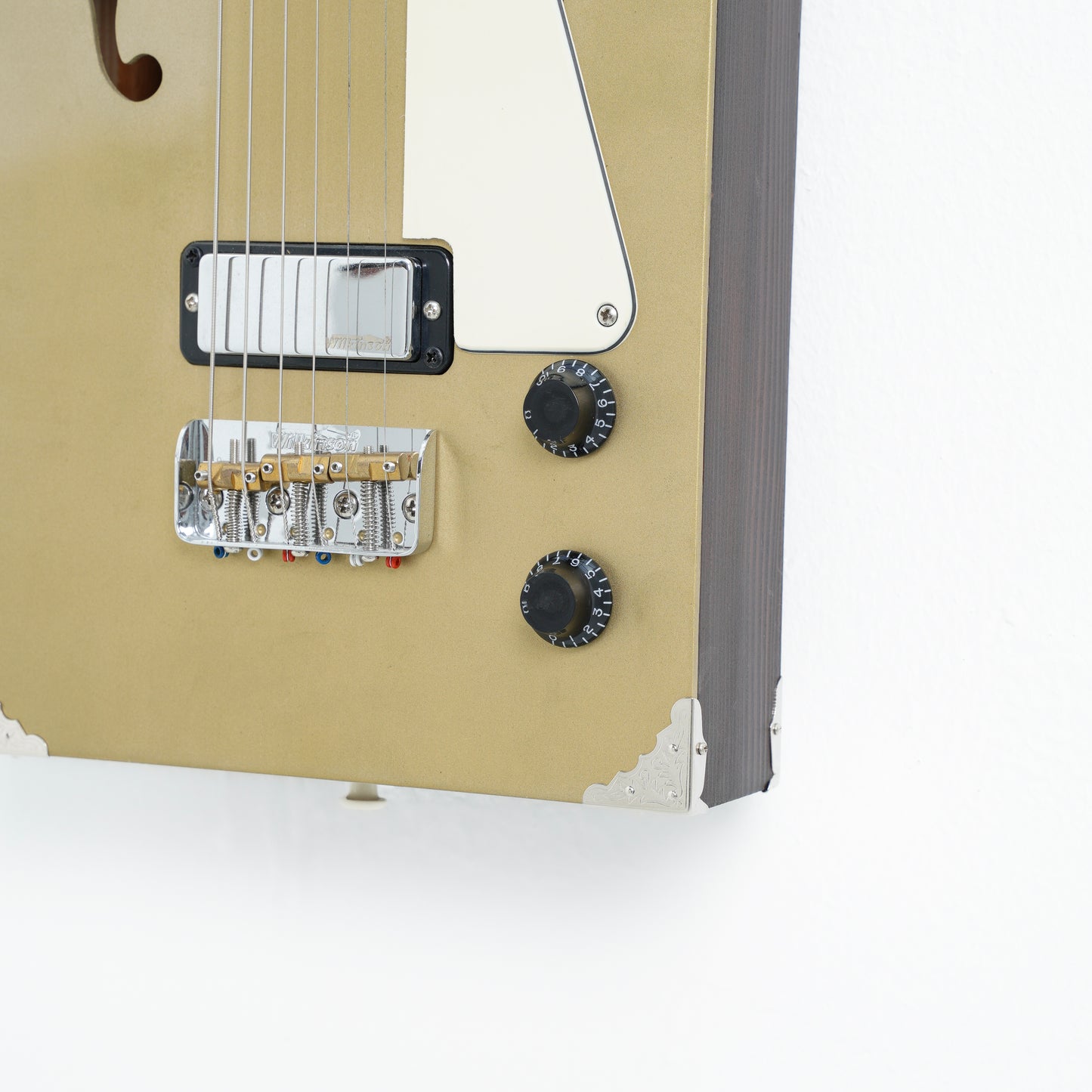 Cigar Box Guitar Model HRCBG6E