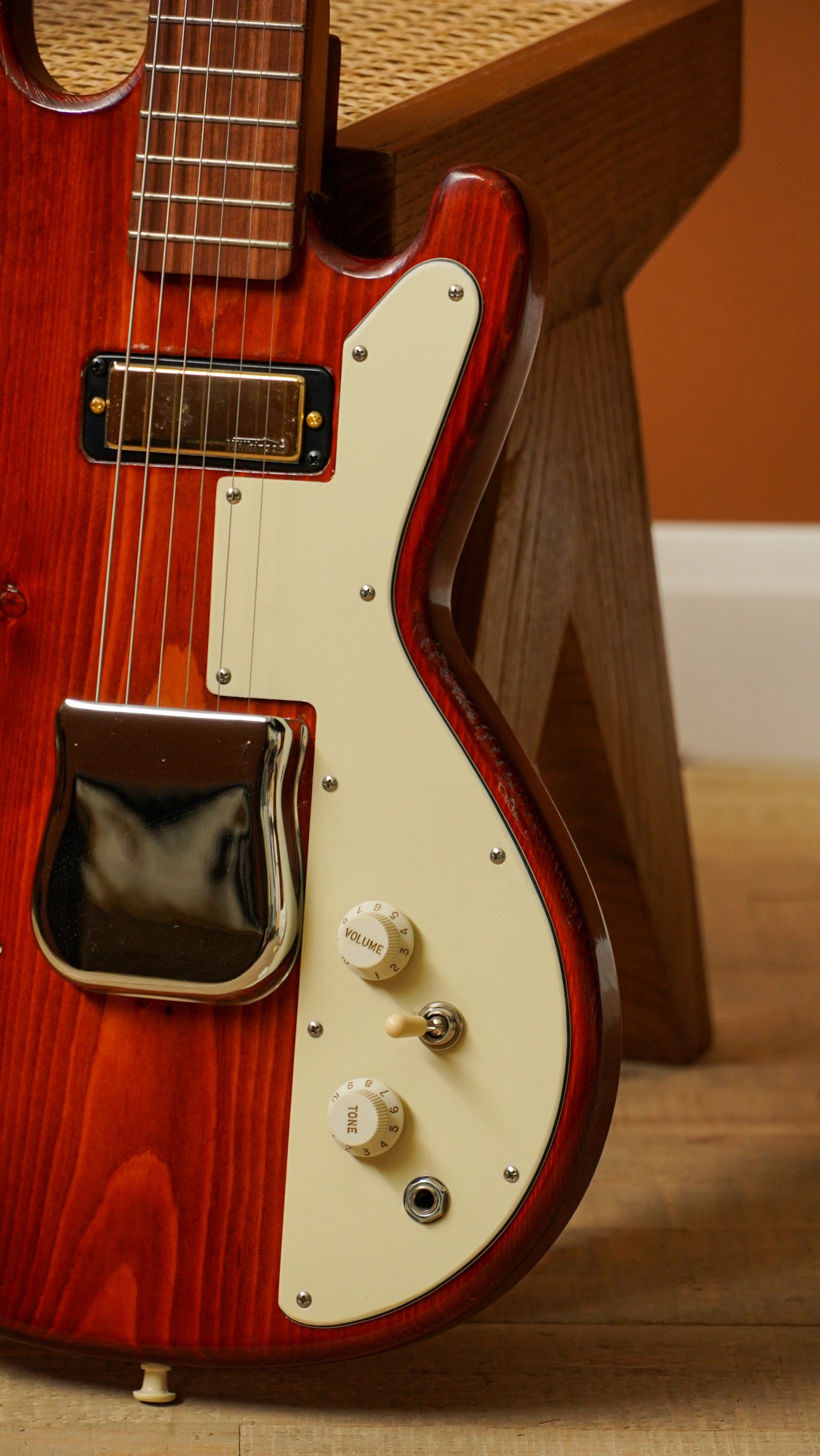 Electric Guitar Model HRSB3b