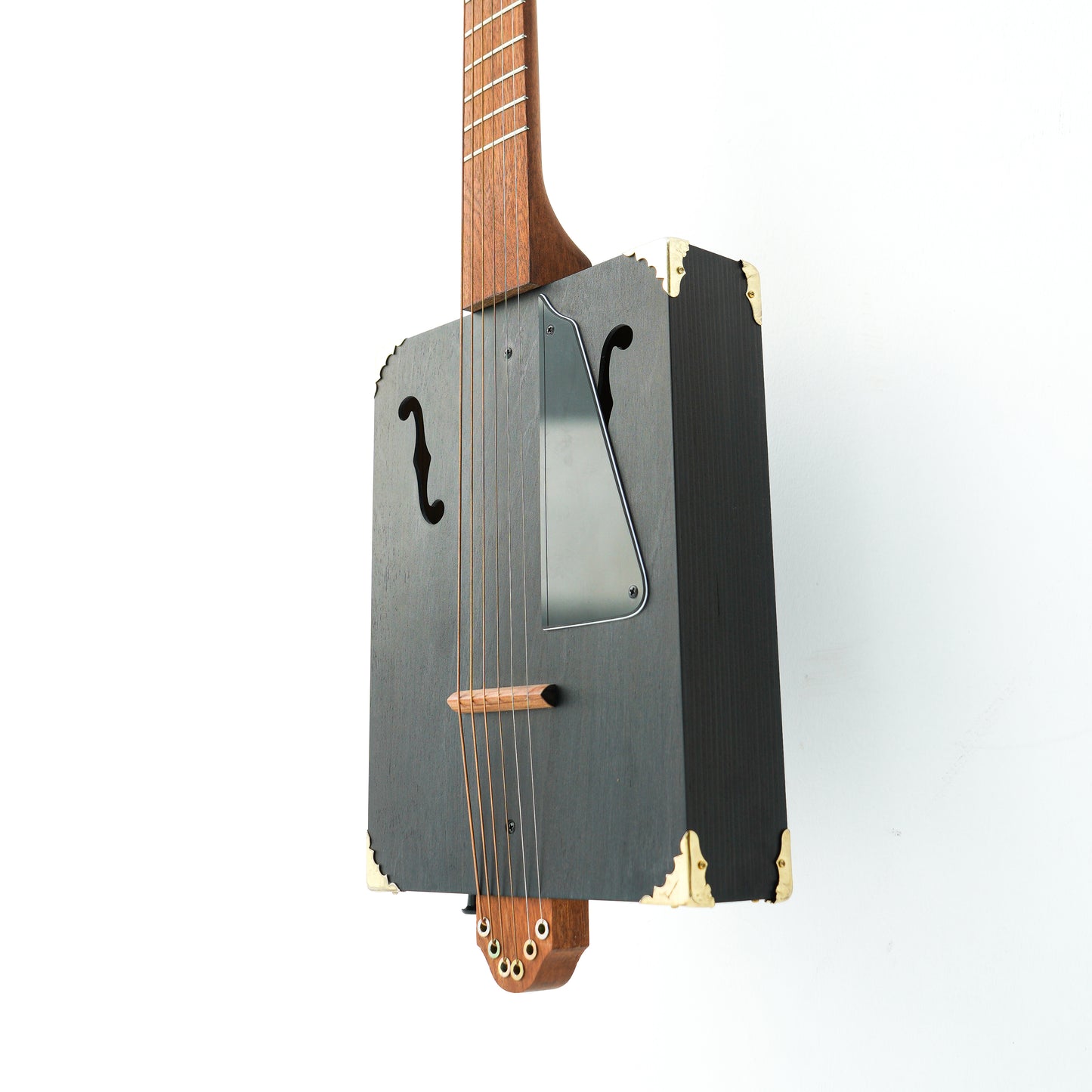 Cigar Box Guitar model HRCBGSE6